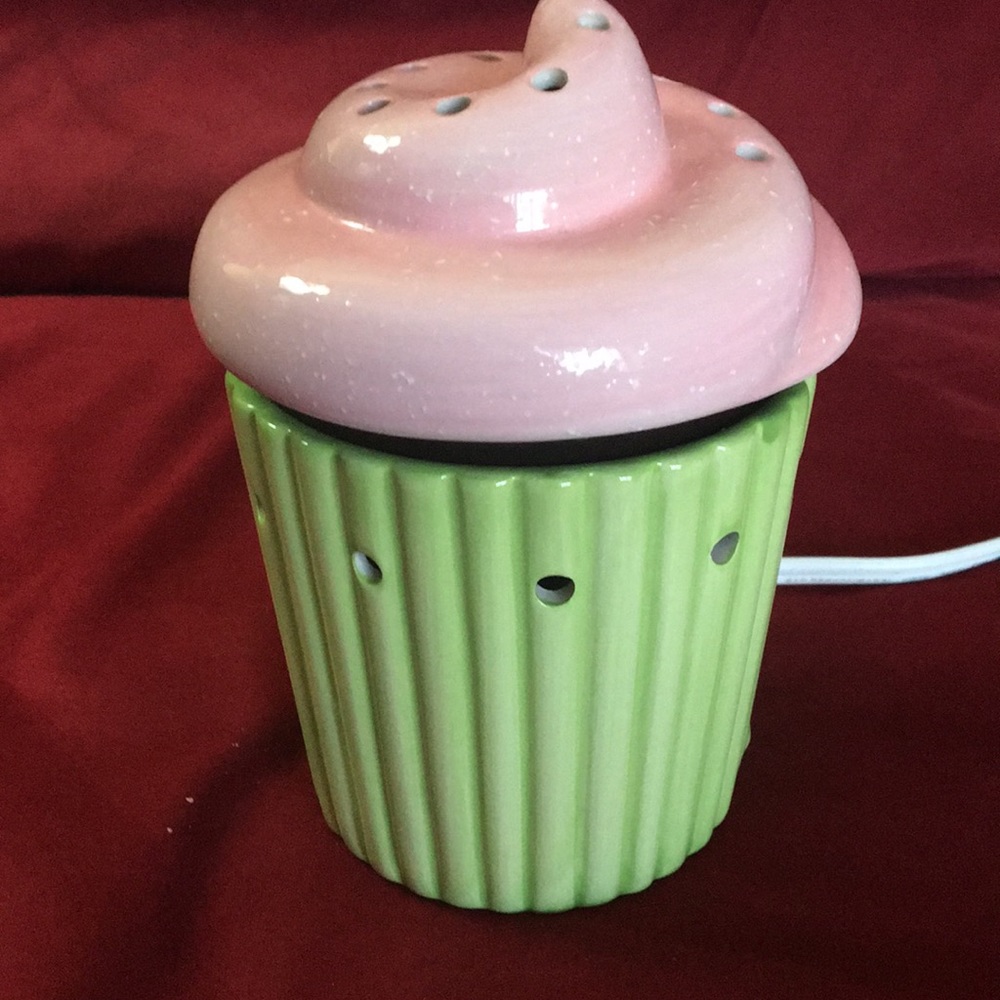 Scentsy Cupcake Warmer